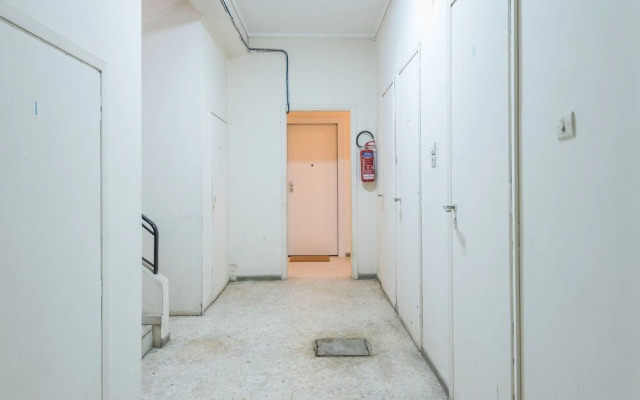 Apartment at Megaro Mousikis metro station 1bed 2 pers