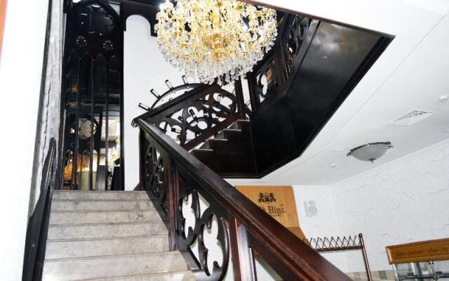 Familion Aparthotel