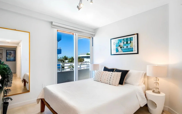 Sunny side suites