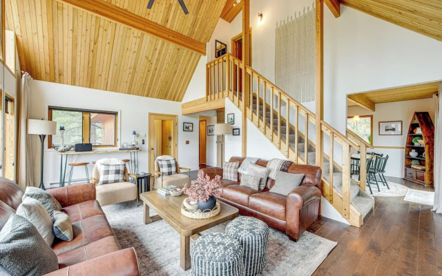 Dreamy Escape Btwn Winter Park & Lake Granby!