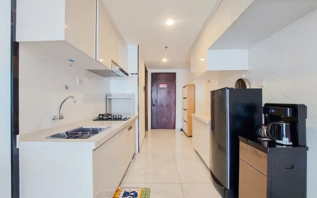 Strategic And Simple 3Br Sky House Bsd Apartment