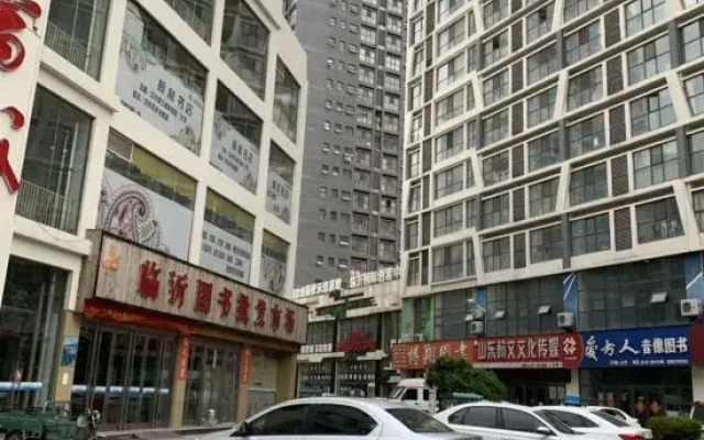 Linyi Love Apartment