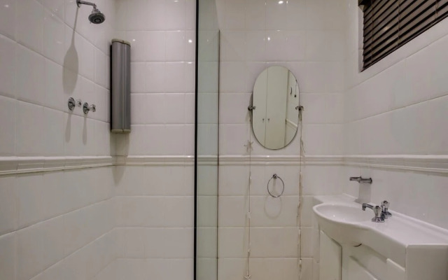 Spindrift in Camps Bay