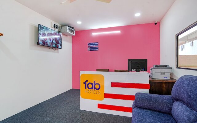 Fabhotel Q Suites