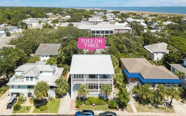 Toes On Tybee