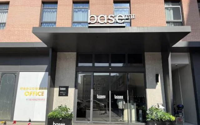 baseLITE TONGFENG Serviced Apartment