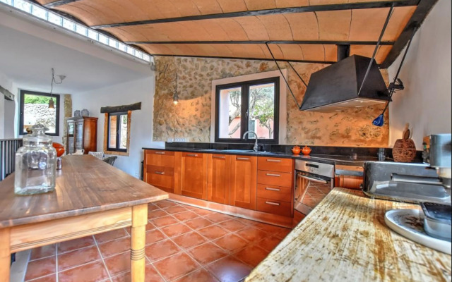 106037 - Villa in Selva