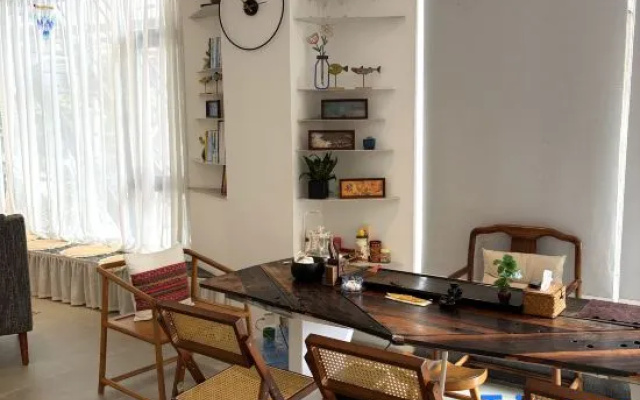 Island Tide — 2-star hotel in Shantou