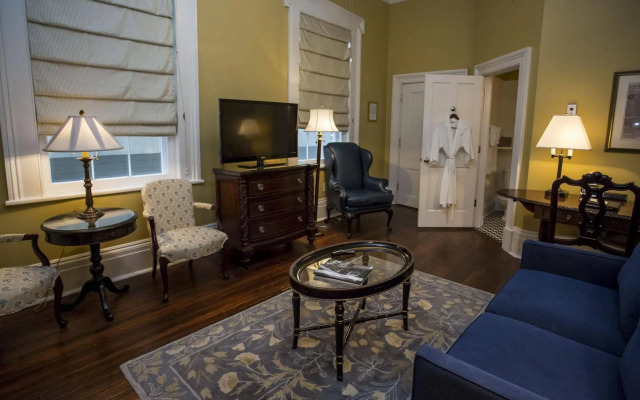 The Marshall House, Historic Inns of Savannah
