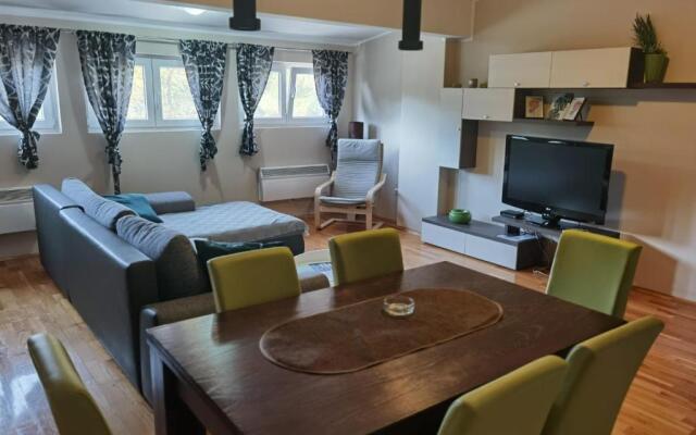 APARTMENTS FOKA - 600m from Gondola ski lift - PROMO