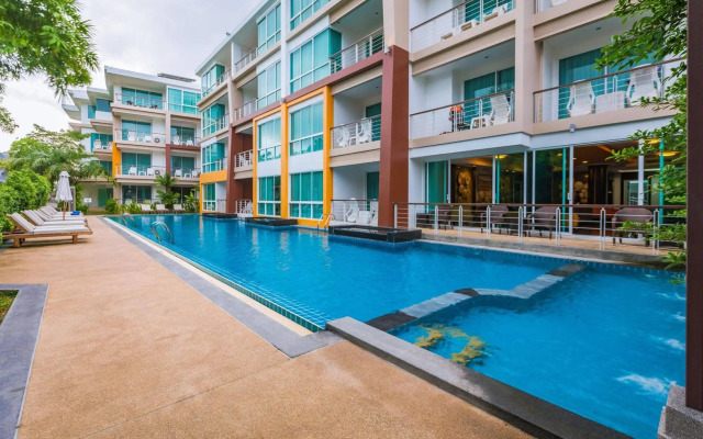 Phuket Seaview Resotel