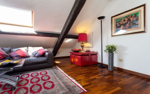 Penthouse Via Caradosso