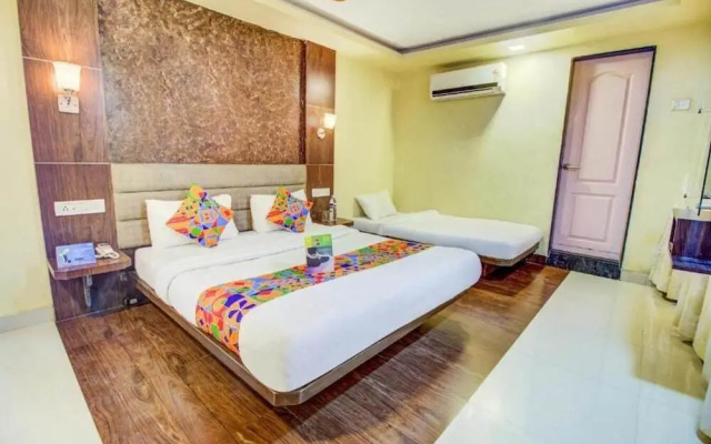 Shri Laxmi Narayan Bungalow