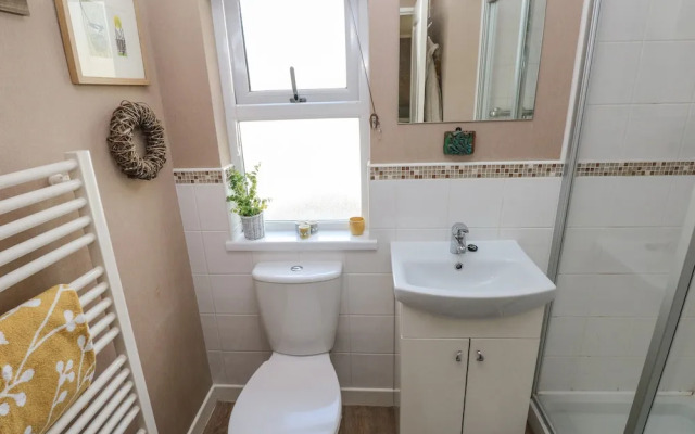 1 Hornbeam Lodge