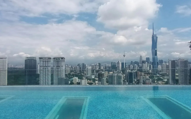 Riveria City KL Sentral Luxury Apartment