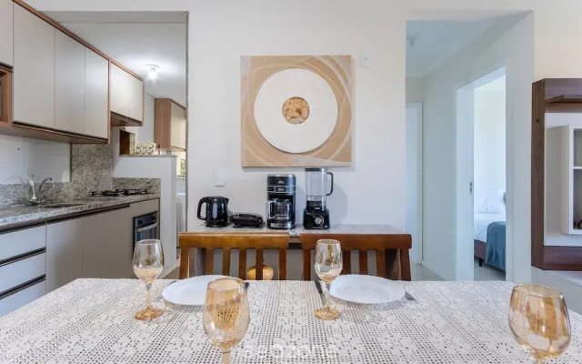 2 Bedroom Apart w/ Air 270m From the Beach Gps0102