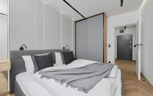 Exclusive Apartment Wrocław by Renters