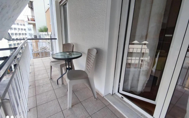 Studio in the heart of Athens next to Monastyraki.