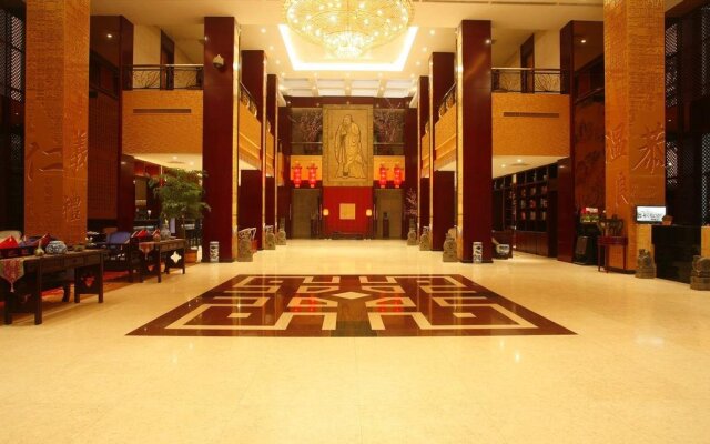 Qufu Mingzuo Xingtan Hotel