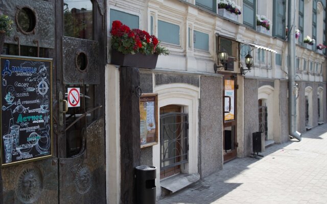 hotelImage
