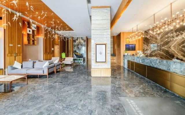 Rezen Jingyuan Hotel (Chengdu Panda Base)