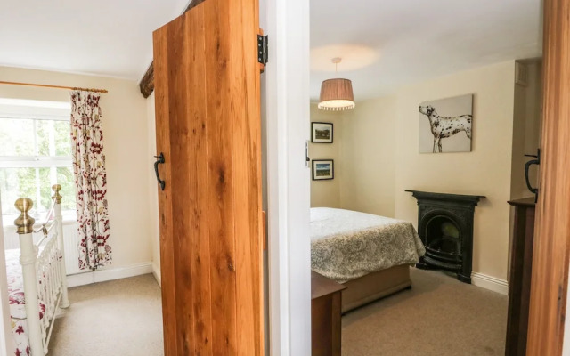 Mulberry Cottage