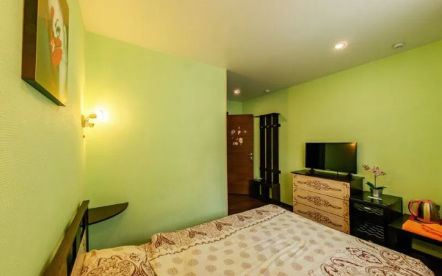 Тихий дворик