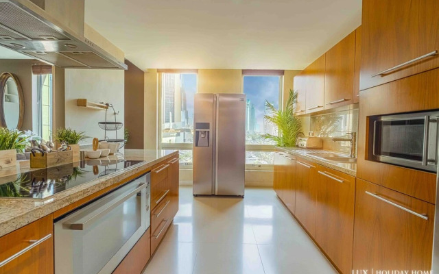 LUX - The Exclusive DIFC residence