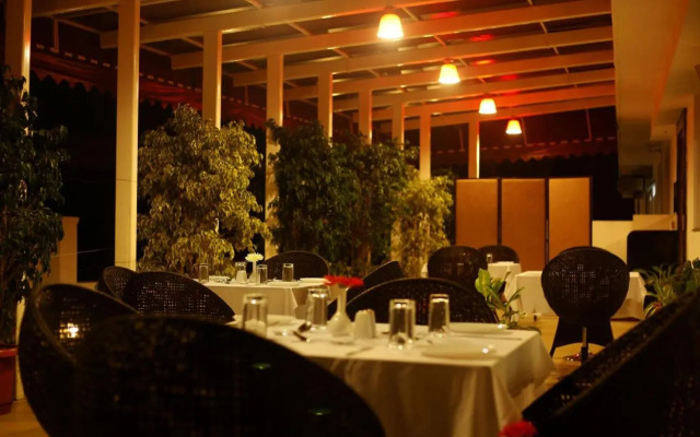 The Atrium Boutique Hotel