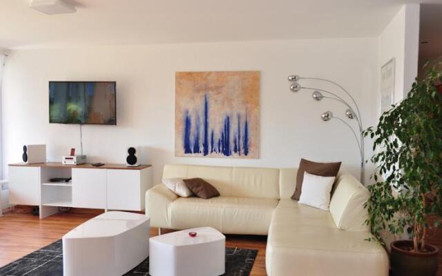 Apartment Moderna