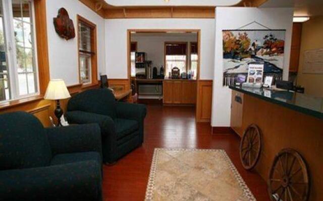 Sisters Inn And Suites