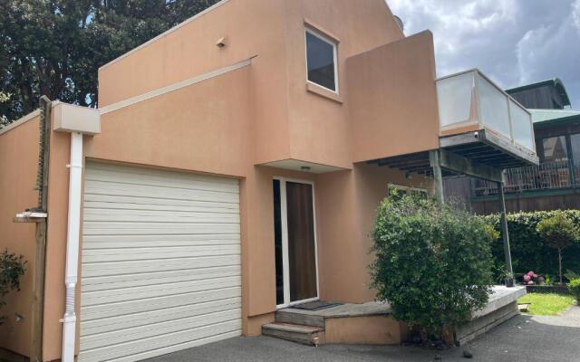 Orewa Beach Apartment