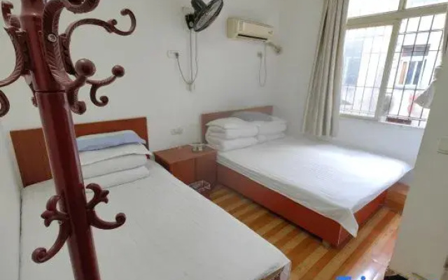 Yanfeng Hostel