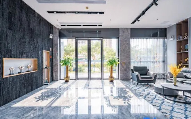 Super 8 Hotel (Sanya Bay Jixiang Street)