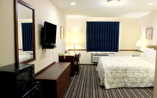 DeSoto Inn & Suites - Missouri Valley, I-29, Exit - 75