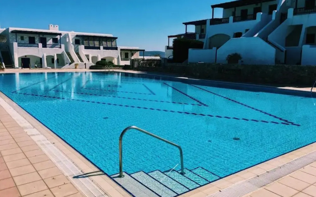 Beach house in Sounio 30' from Airport