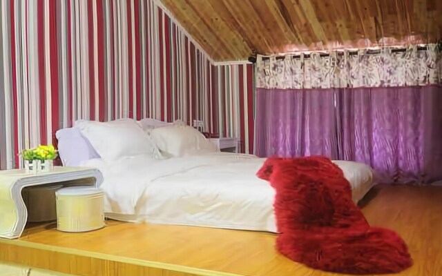 Zhangjiajie Landscape Love Theme Inn