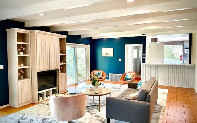 Pacific Dreams Home in Calabasas