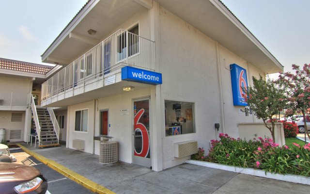 Motel 6 Sacramento, CA - Old Sacramento North