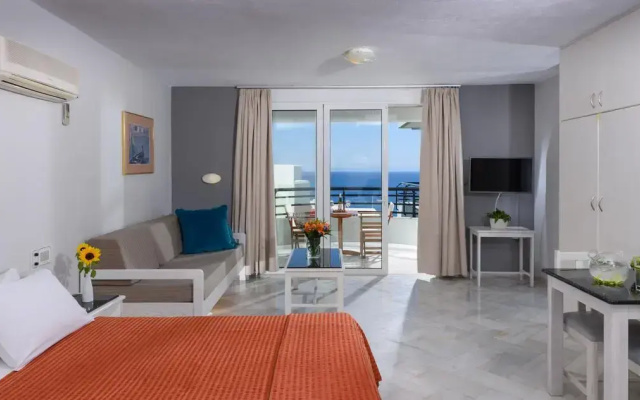 Alantha Apartments
