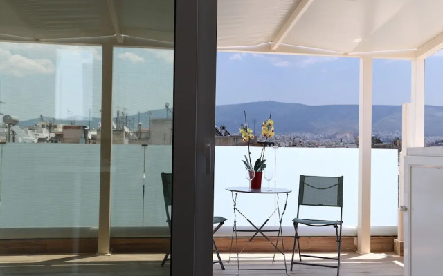 LIV - View and the City Studio in Athens