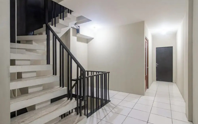 SPOT ON 93871 Tanah Abang Residence 22