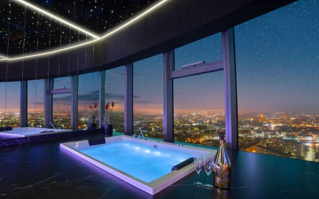 Apartments in Sky Tower with Bathtub near the window