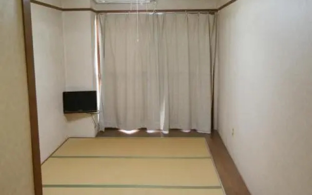 Kobe Hostel (Guesthouse)