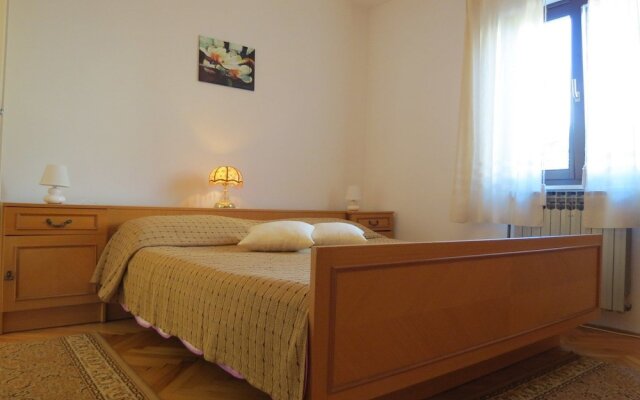 Apartment Mariza