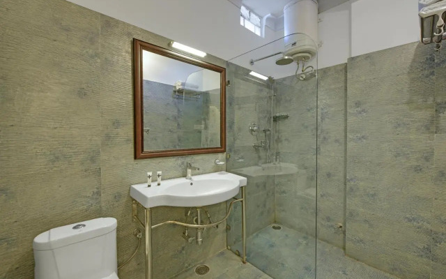 Hotel Raj Palace By Howard