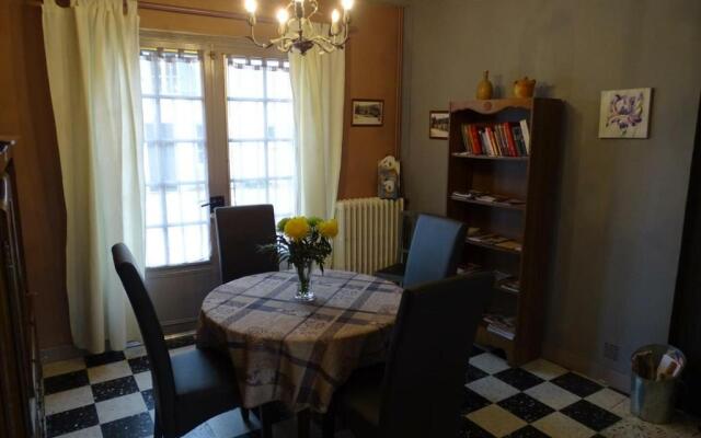 Gîte Pouillé, 3 pièces, 4 personnes - FR-1-491-18