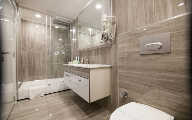 Tuzla Garden Hotel & Spa