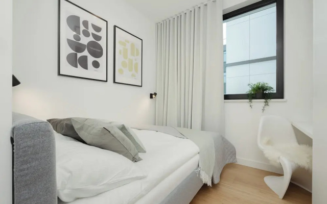 Warsaw Deluxe Apartments by Renters