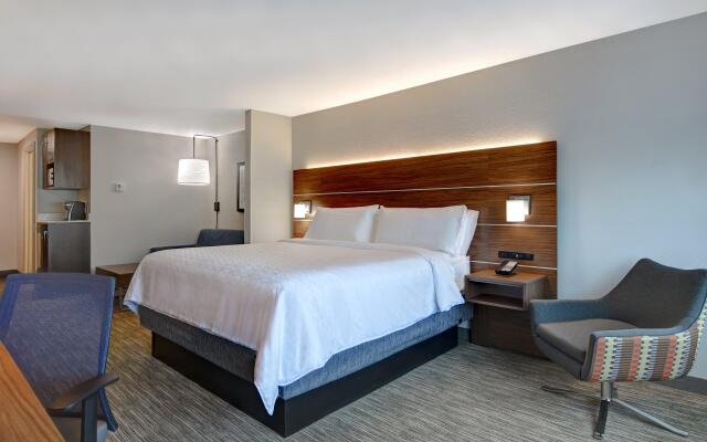 Holiday Inn Express Hotel & Suites Anderson-I-85, an IHG Hotel